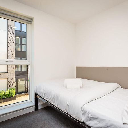 לינקולן Ensuite Room With Shared Kitchen, Close To Centre- 18 Above מראה חיצוני תמונה