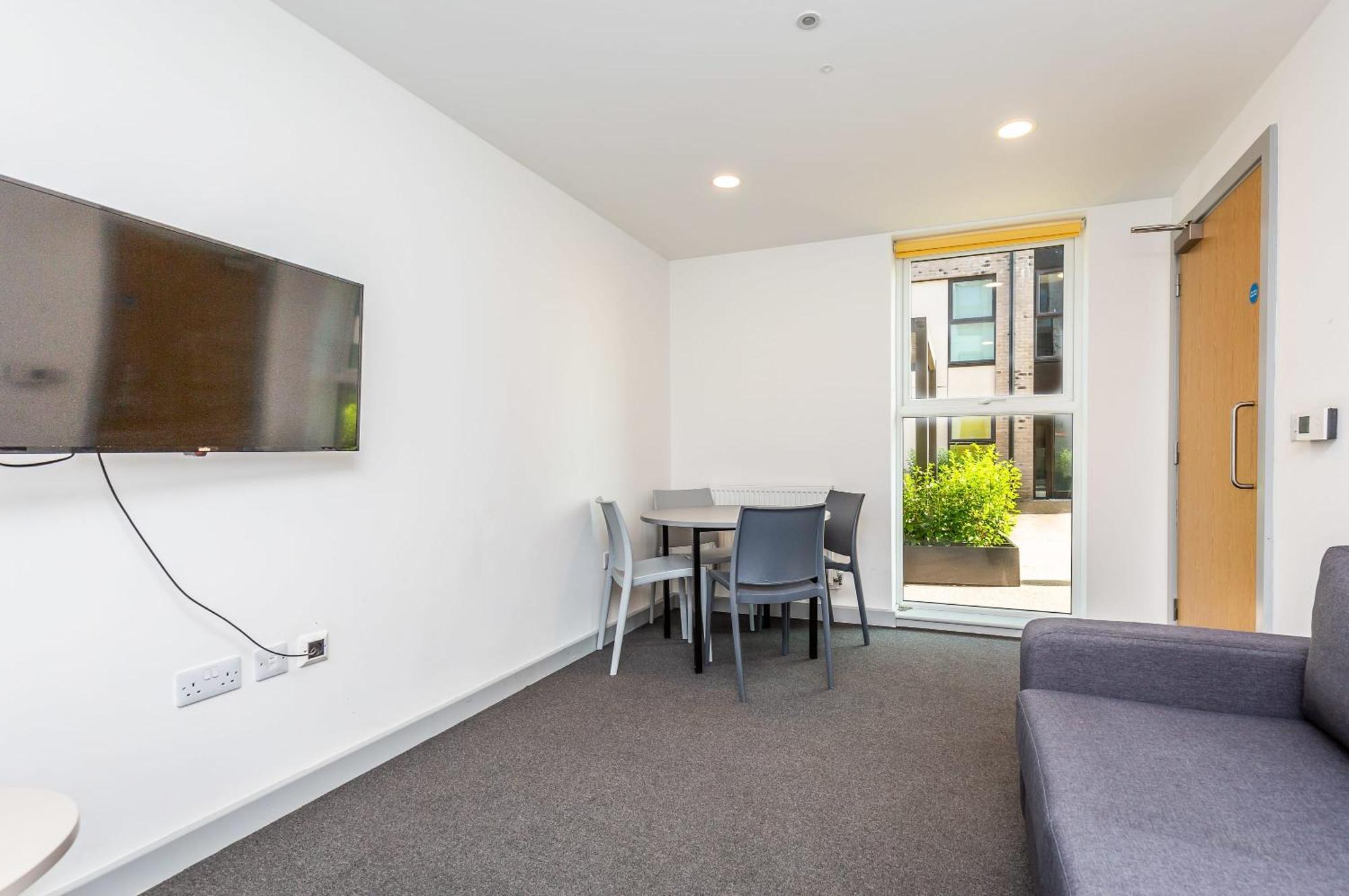 לינקולן Ensuite Room With Shared Kitchen, Close To Centre- 18 Above מראה חיצוני תמונה